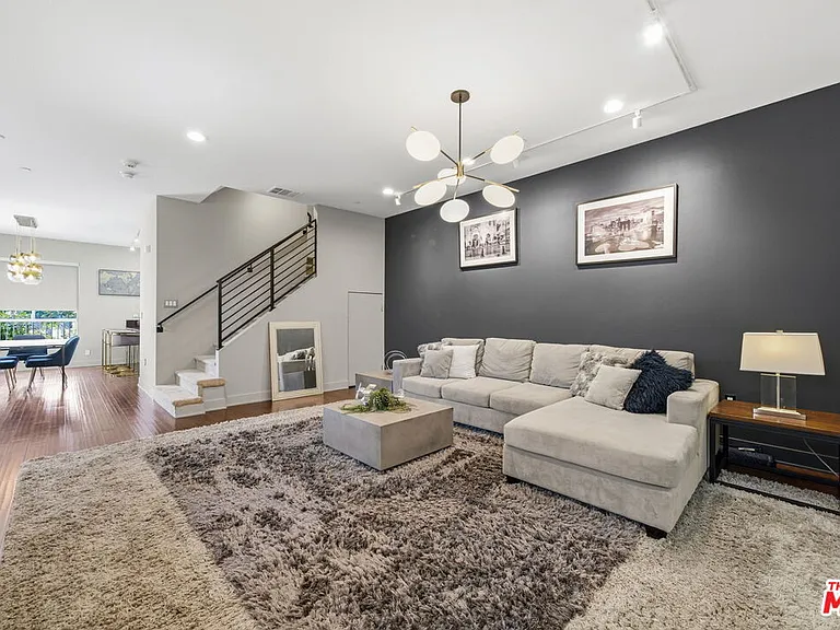 5911 Saturn St — Photo 4