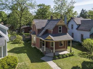 629 W 11th St, Traverse City, MI 49684