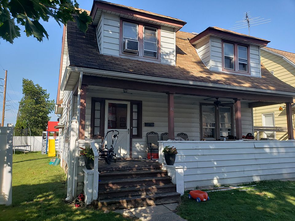 1st image of 78 Hartwell Pl
