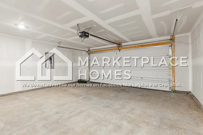 702 Newtons Way — Photo 27