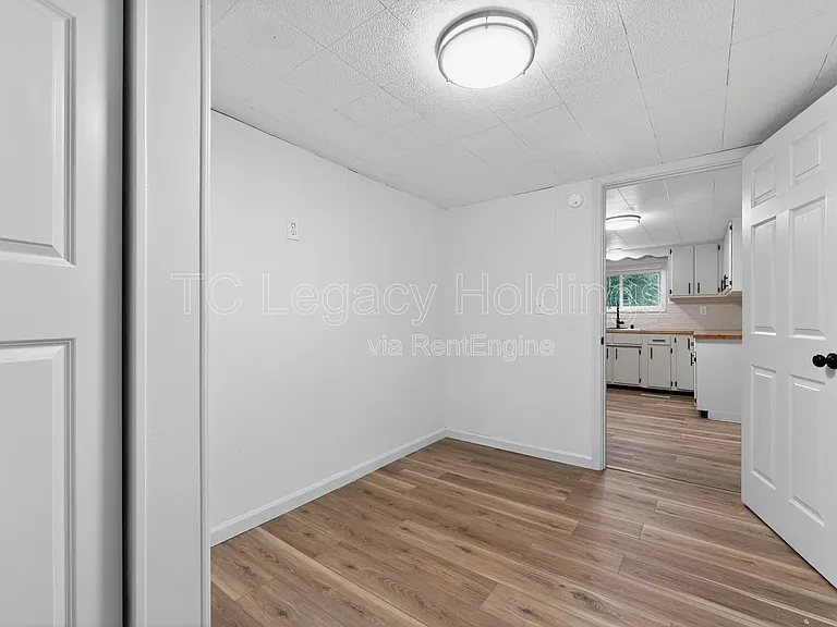 192 Fairmor Dr — Photo 23