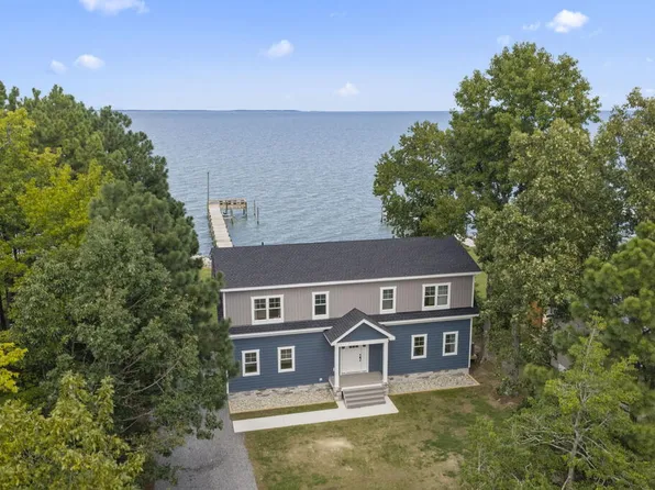 938 Bay Quarter Dr, Heathsville, VA 22473