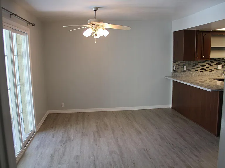 641 N Lesueur Cir — Photo 5