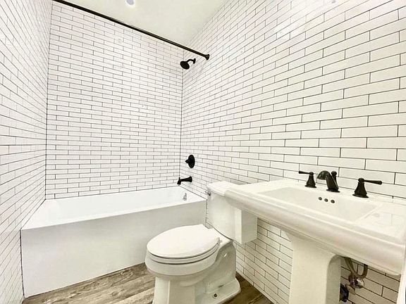 5th image of 233 Stockholm St #3F