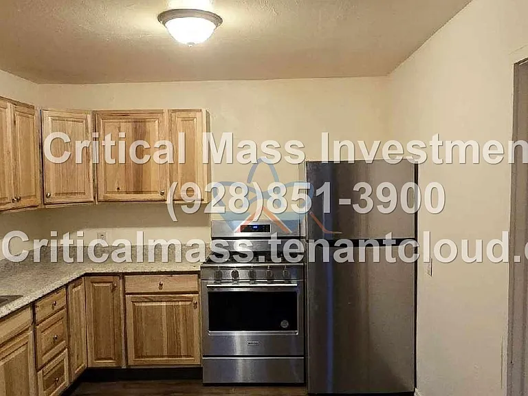 405 W Oak St #G — Photo 4