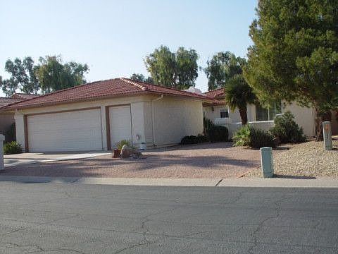 2nd image of 26038 S Eastlake Dr