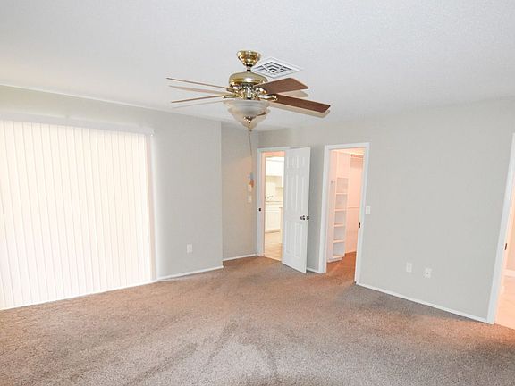 5th image of 1009 River Oaks Ct