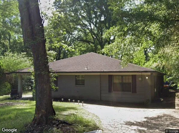 100 Sherwood Dr, Vicksburg, MS 39180