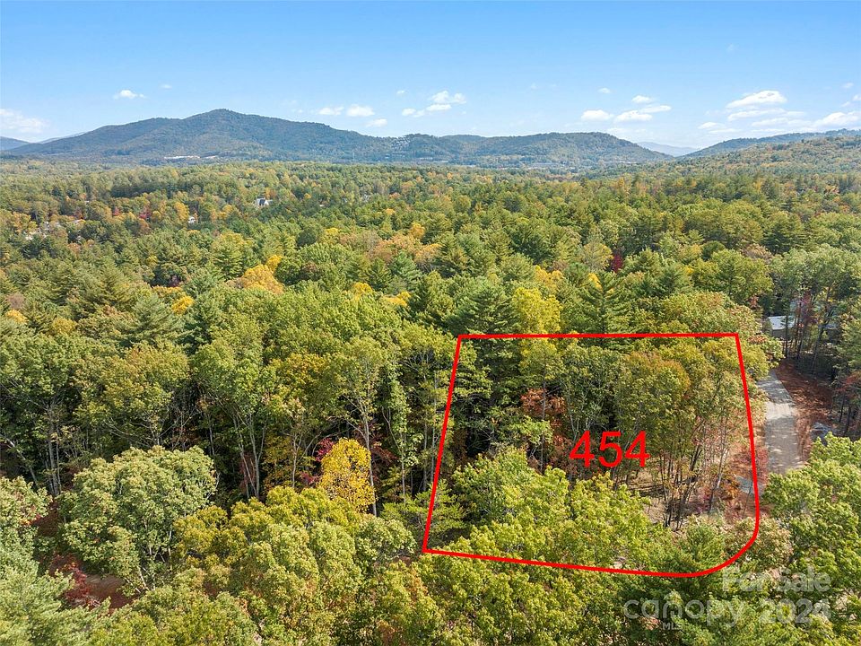1st image of 305 Cobbs Hill Ct #454