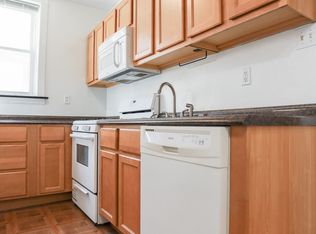 3951 N Hoyne Ave #1, Chicago, IL 60618