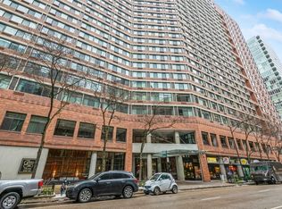 211 E Ohio St APT 1712, Chicago, IL 60611