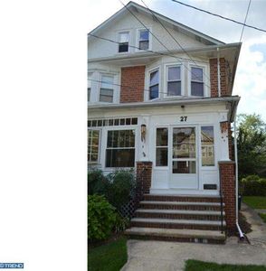 27 E Stiles Ave, Collingswood, NJ, 08108