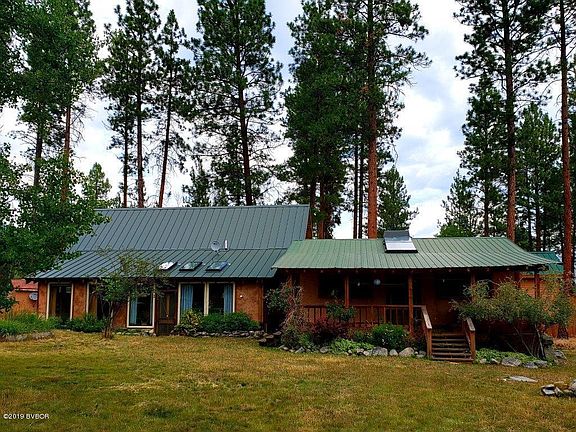 2nd image of 855 Bear Creek Trl