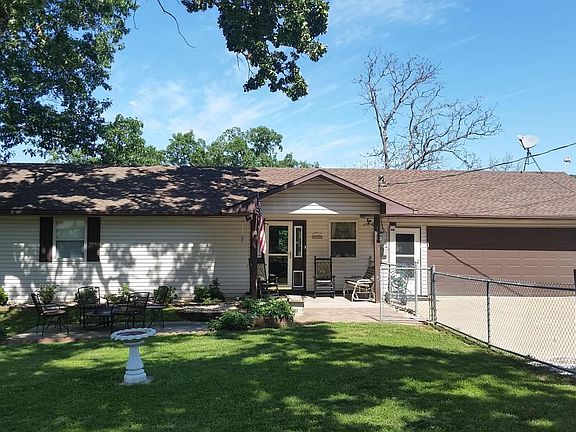 4th image of 97 Shortleaf Ln