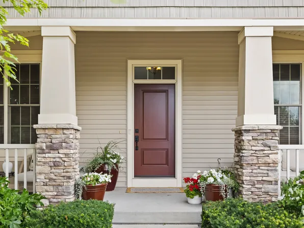 2843 Piccadilly Sq, Ames, IA 50010