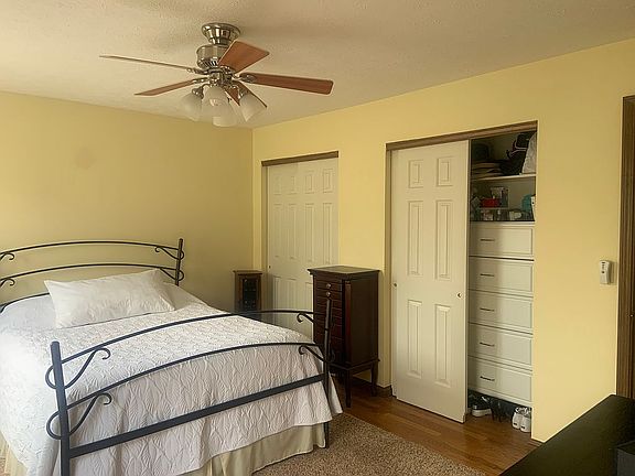 Primary bdrm