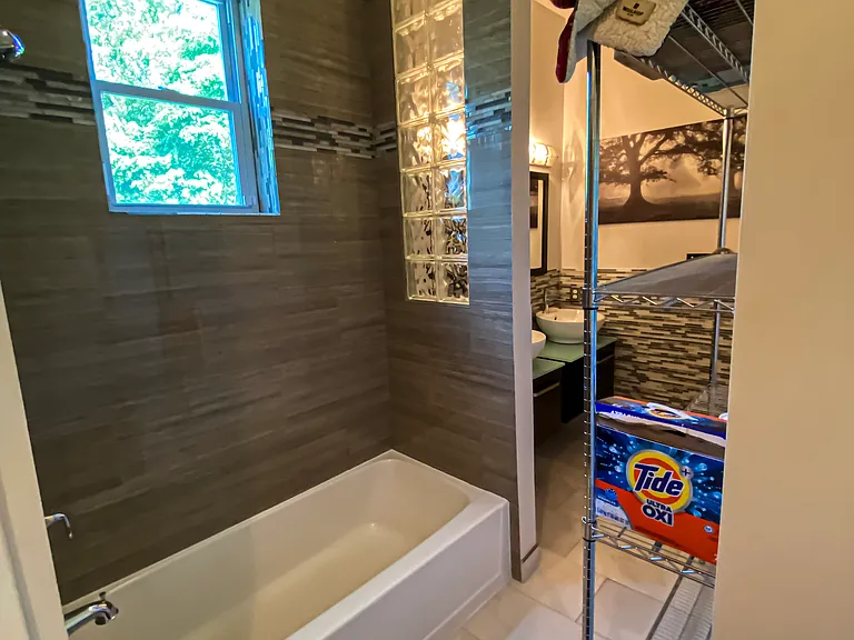 230 N Fairmount St #2 — Photo 7