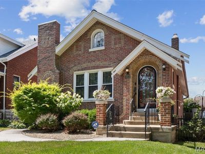 4072 Toenges Ave, Saint Louis, MO, 63116