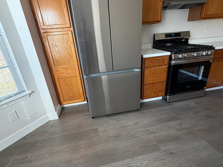 2509 Thorngate Dr — Photo 38