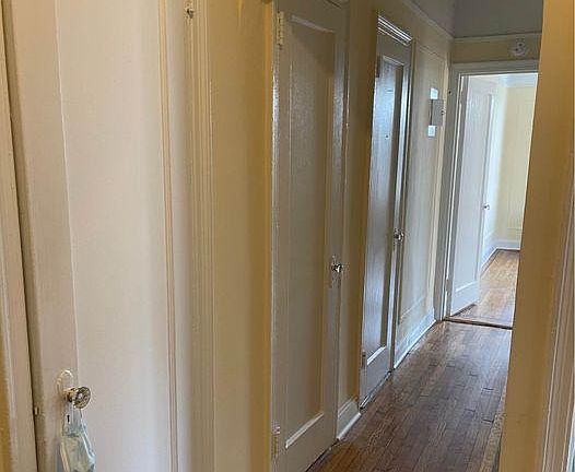 5th image of 3472 Knox Pl APT 6F