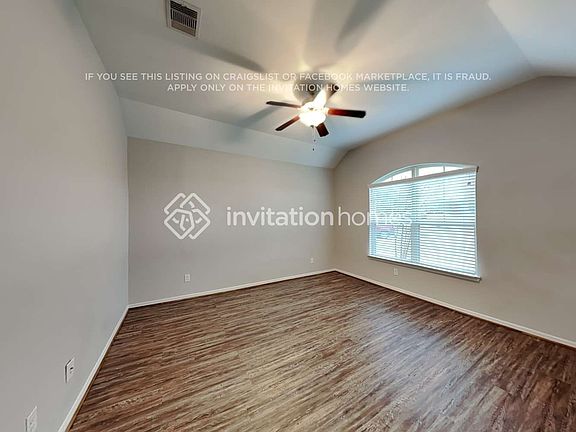 4th image of 3003 Forest Creek Dr