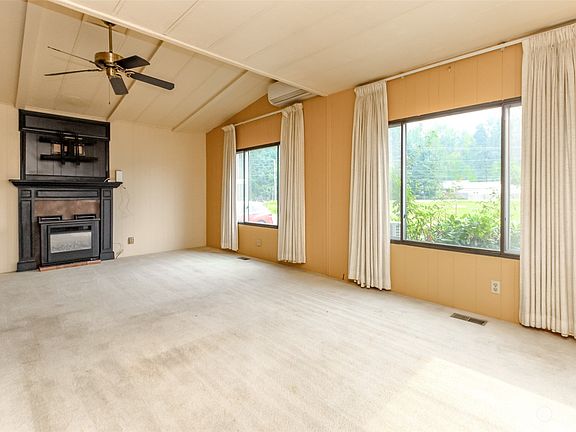 3rd image of 5718 120th Avenue Ct E