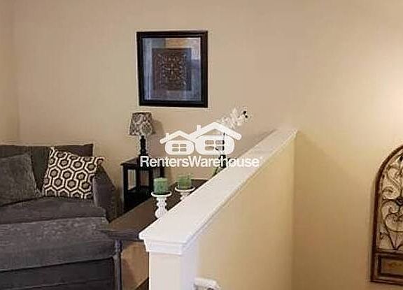4th image of 2713 Joselynn Ct
