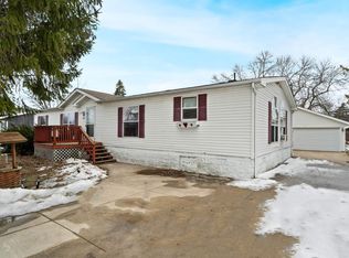 1168 Loretta Ave, Menasha, WI 54952