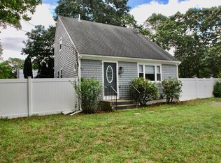 45 Leisure Ln, Wareham, MA 02571