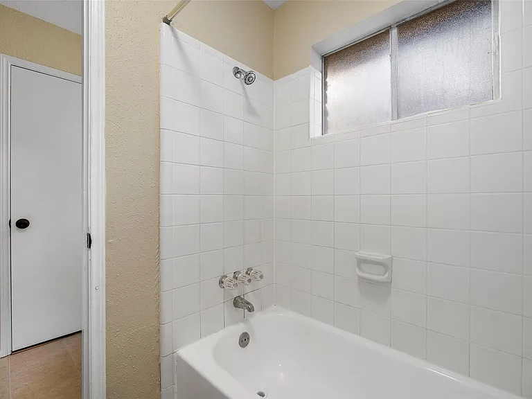 3622 Dawnwood Dr — Photo 18