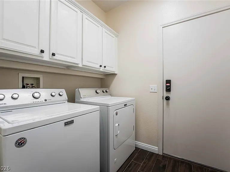 3230 Orange Sun St — Photo 19