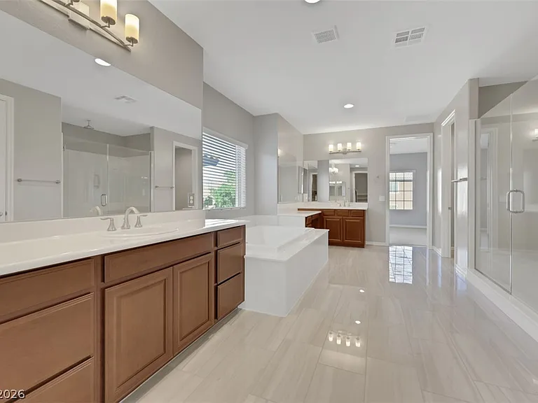224 Highspring St — Photo 17