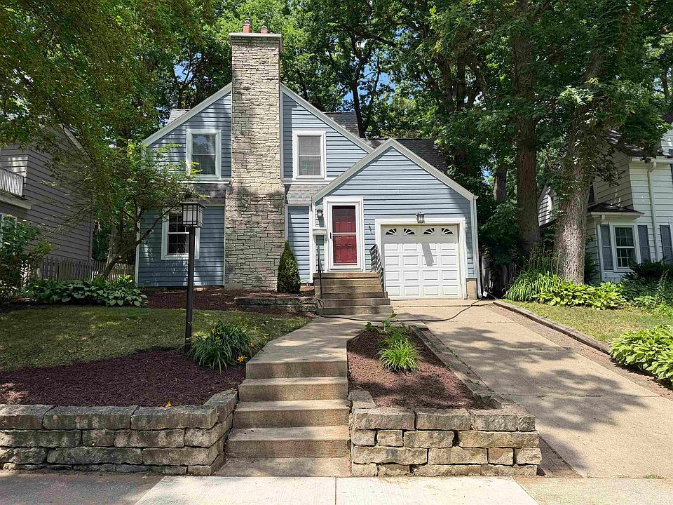 1st image of 4138 Hiawatha Dr