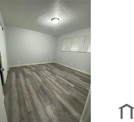 2nd image of 7915 S Kedzie Ave APT 6