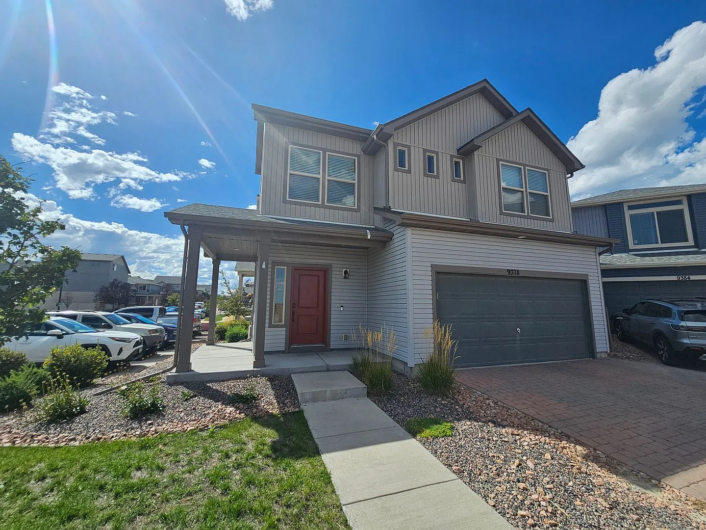 Beautiful 3-Bedroom, 3-Bathroom Home in Banning Lewis Ranch — Photo 3