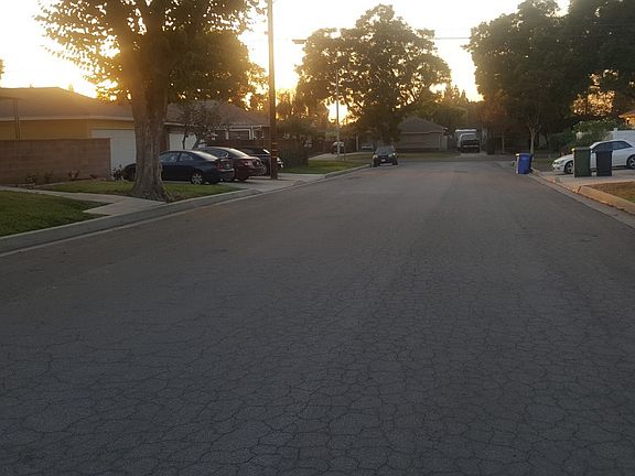 4th image of 10657 Avonbury Ave