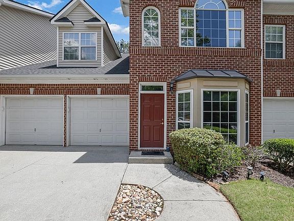 3rd image of 3003 Sterling Ct