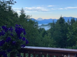 289 Long And Winding Rd, Randle, WA 98377