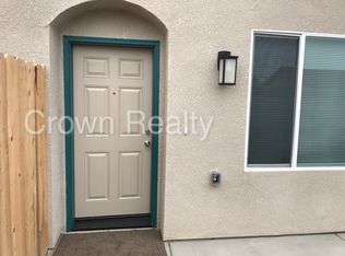 3075 Bright St, Tulare, CA 93274