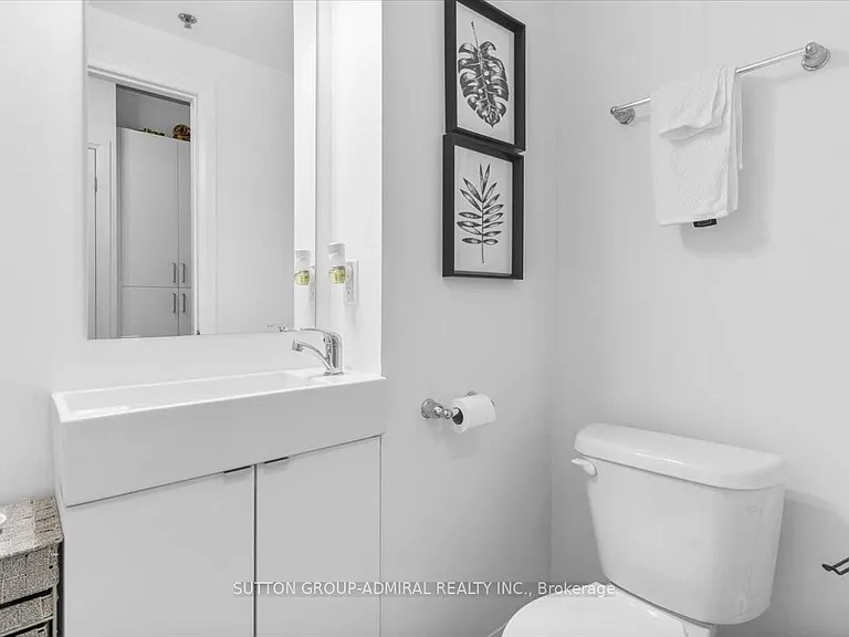 1900 Simcoe St N #636 — Photo 5