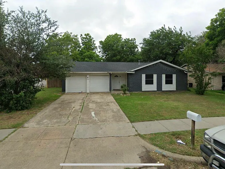1401 Janann Ave — Photo 1