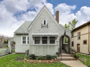 833 Cottage Ave E, Saint Paul, MN 55106