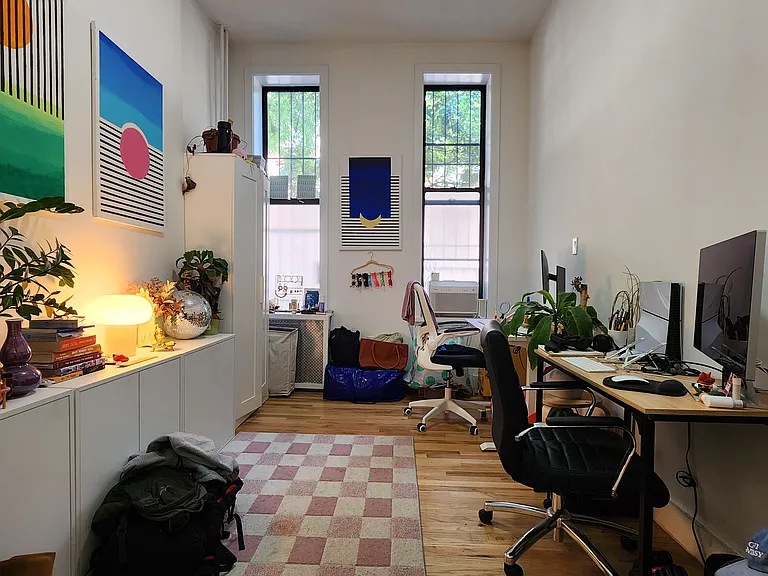 736 Leonard St #1R — Photo 5