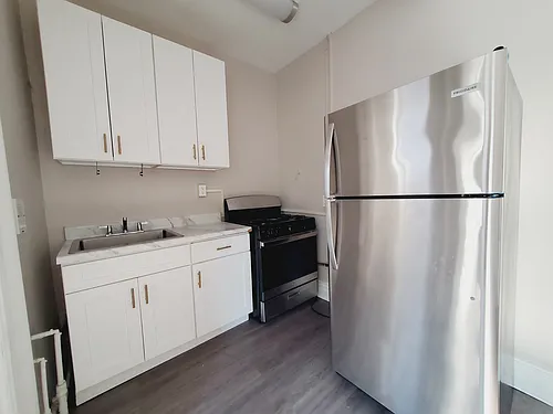 104 Belmont Ave Photo 1