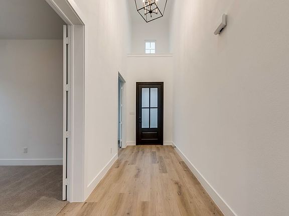 4th image of 4181 Sandhills Ln