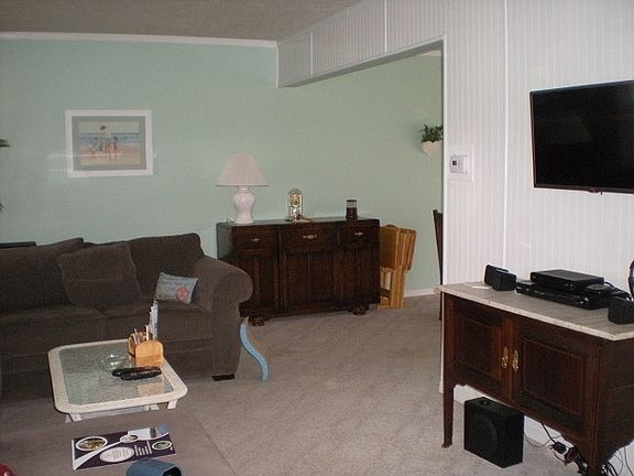 5th image of 22938 Bradford Ct