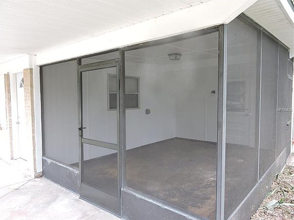 4th image of 275 Westwood Ave NW