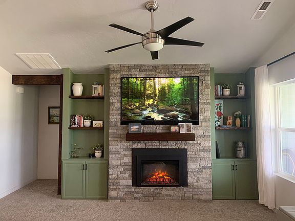 3rd image of 1300 W Pendulum Cove Dr