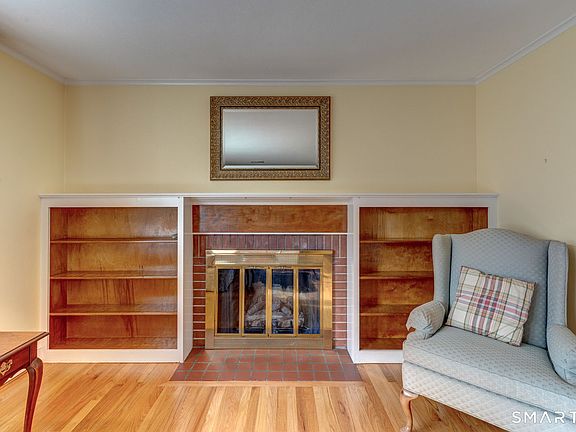 4th image of 455 Brimfield Road