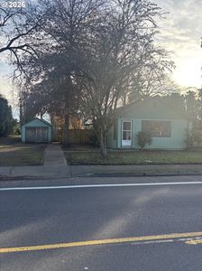 4950 Barger Dr, Eugene, OR, 97402